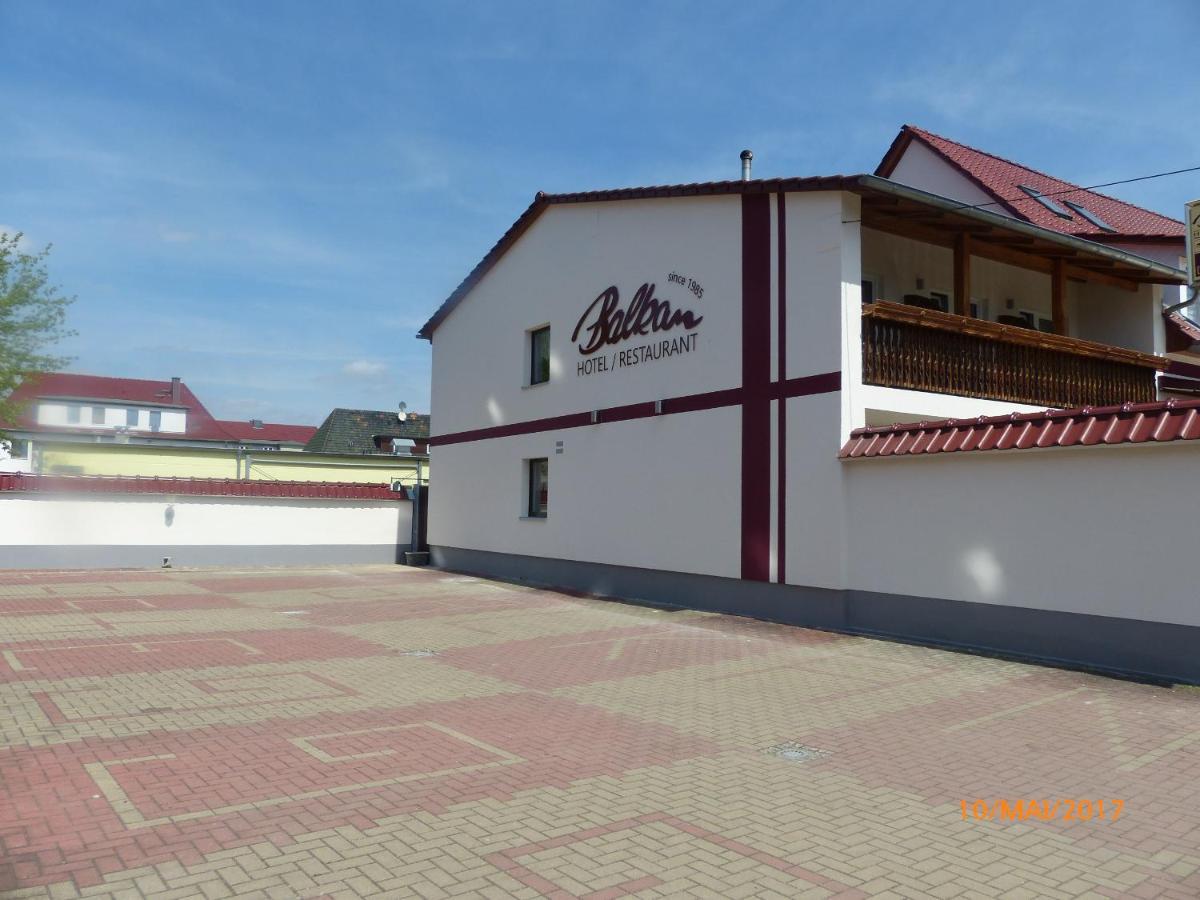 Hotel/Restaurant Balkan Sömmerda Kültér fotó