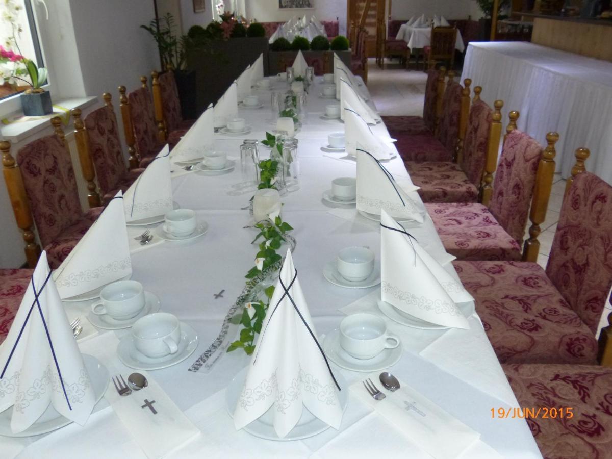 Hotel/Restaurant Balkan Sömmerda Kültér fotó