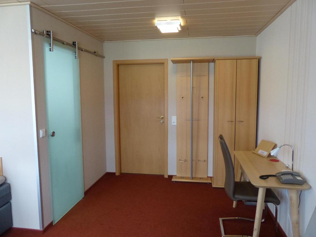 Hotel/Restaurant Balkan Sömmerda Kültér fotó
